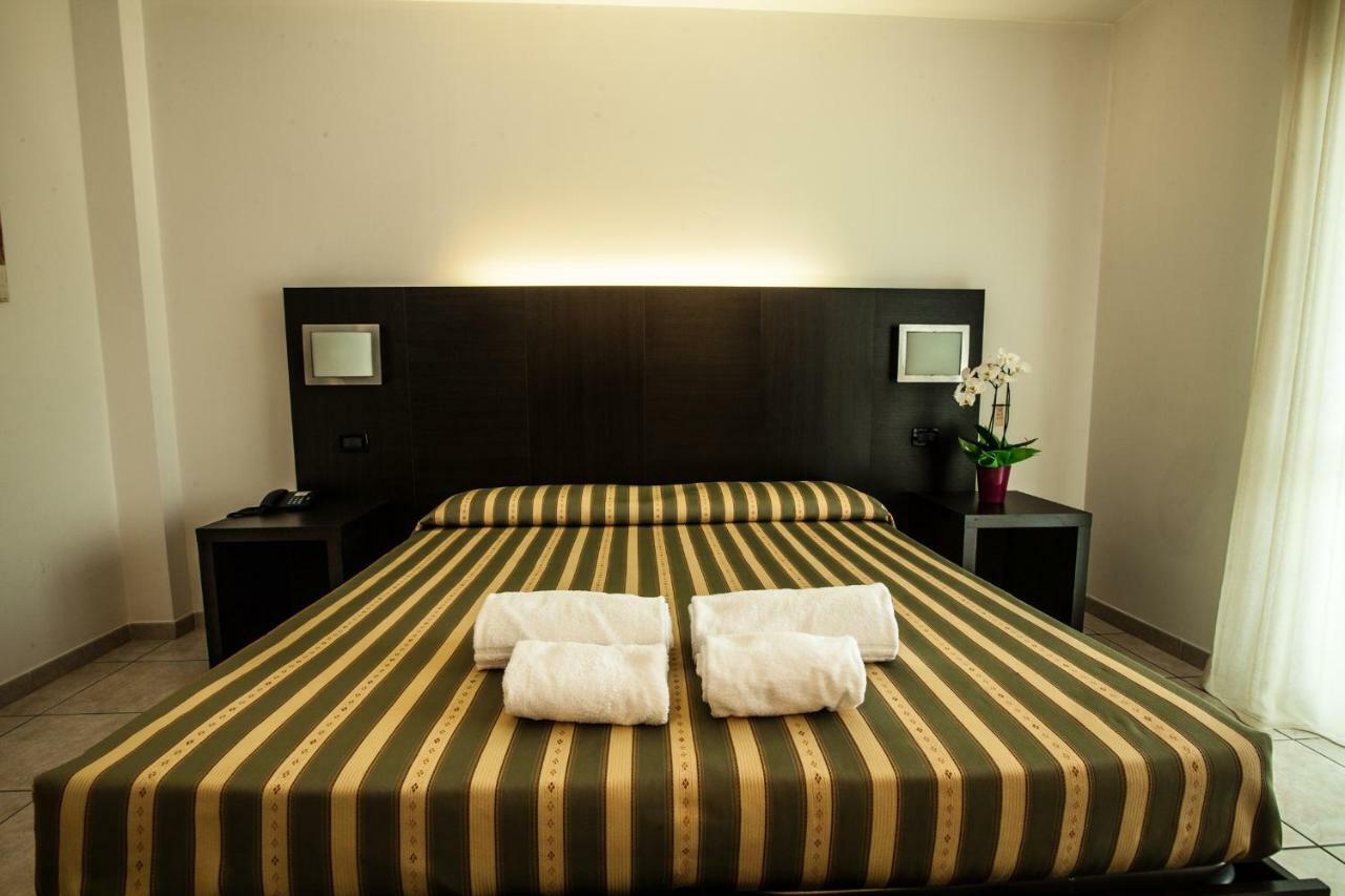 Hotel Davide ريفولي المظهر الخارجي الصورة