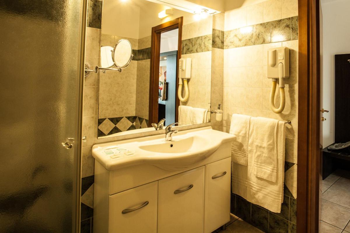 Hotel Davide ريفولي المظهر الخارجي الصورة